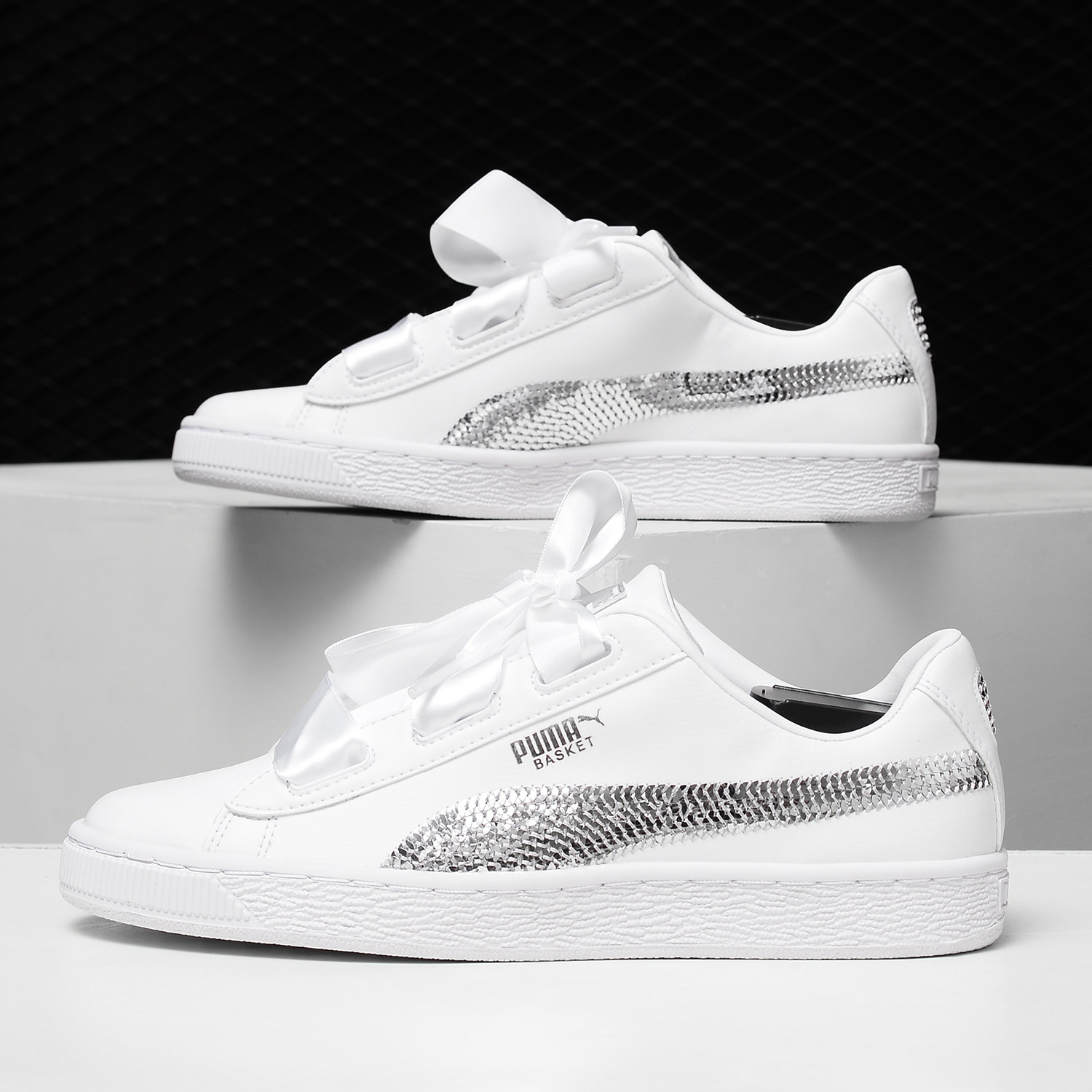 puma/彪马正品 新款 白色蝴蝶结丝带女鞋运动休闲板鞋 366847