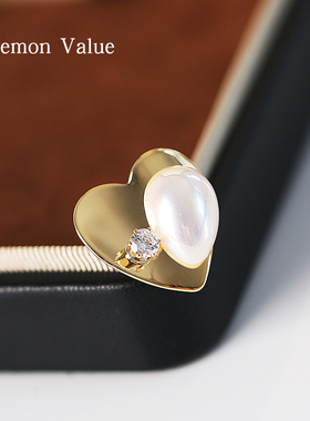 Lemon Value日韩精致爱心胸针珍珠爱心别针西装毛衣新款饰品配饰