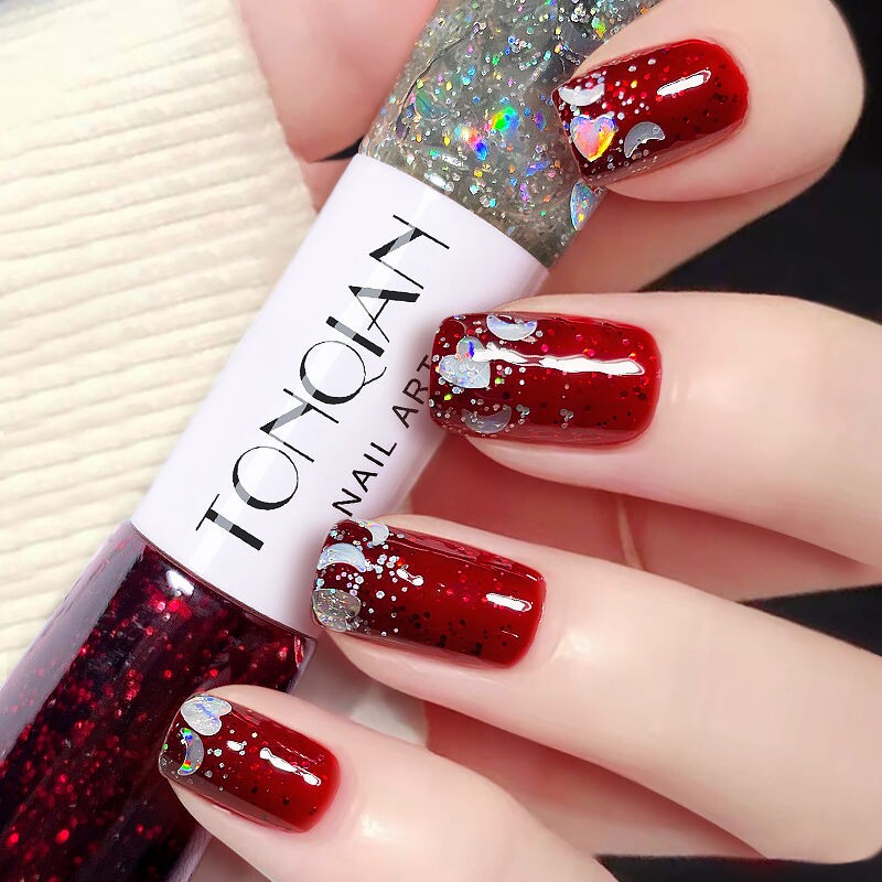 红色指甲油亮片不可剥免烤夏季流行款少女手显白美甲组合持久快干