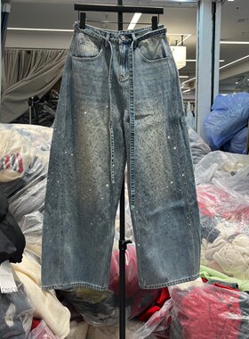 欧货25冬季烫钻立体气球裤加绒直筒阔腿弯刀裤重工高腰牛仔裤ANAN