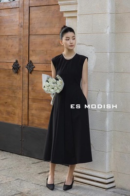 ES MODISH 黑色背心连衣裙女法式赫本风高腰修身显瘦无袖长裙2485