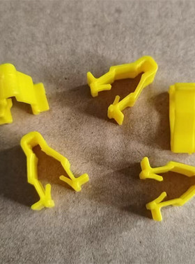 适配印尼雅马哈NMAX155 NVX155 XMAX300左右大盾固定黄色卡扣夹子