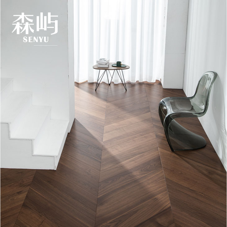 纯三层大鱼骨拼橡木黑胡桃锁扣