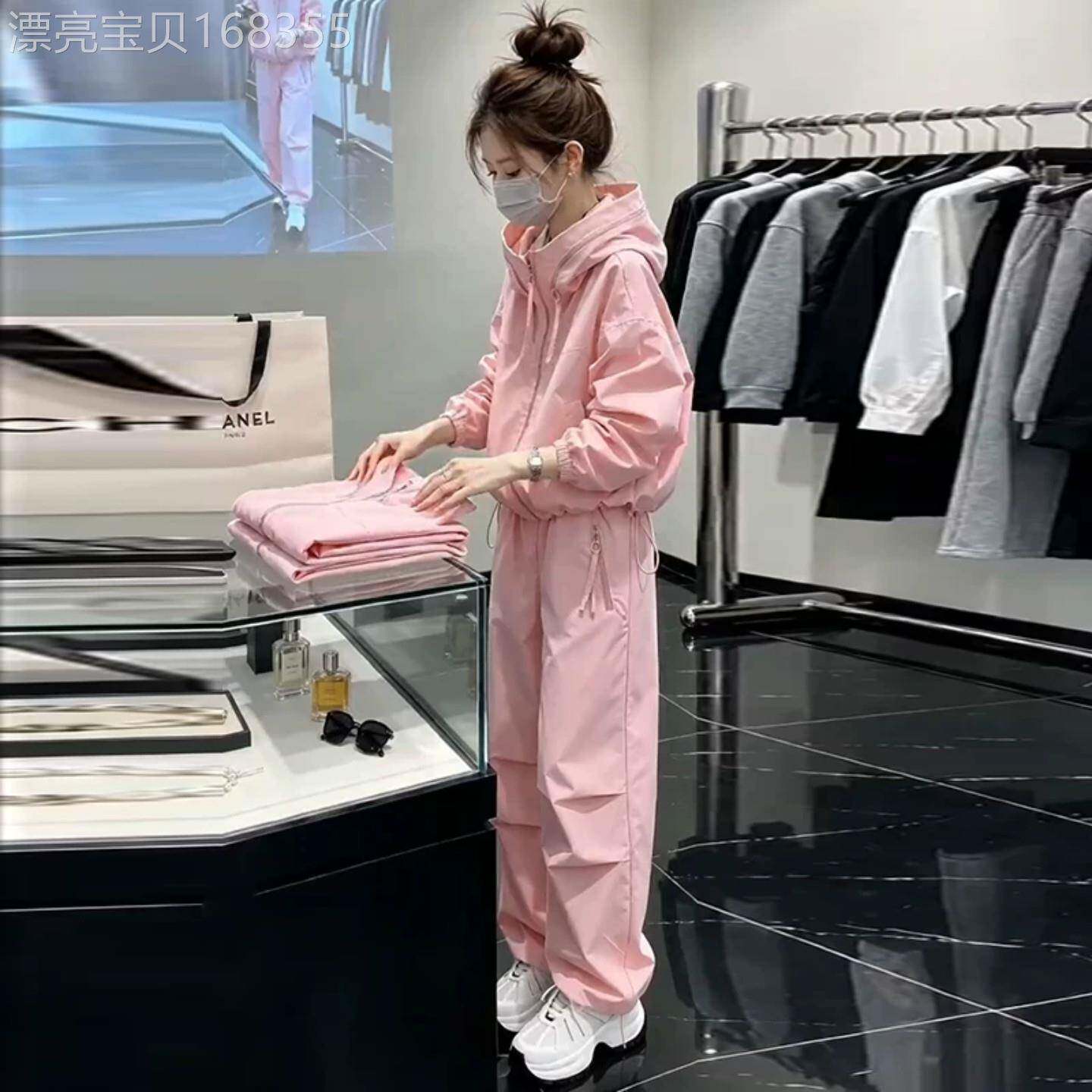 香港代购休闲运动风套装女秋季新款连帽冲锋衣外套束脚裤两件套潮