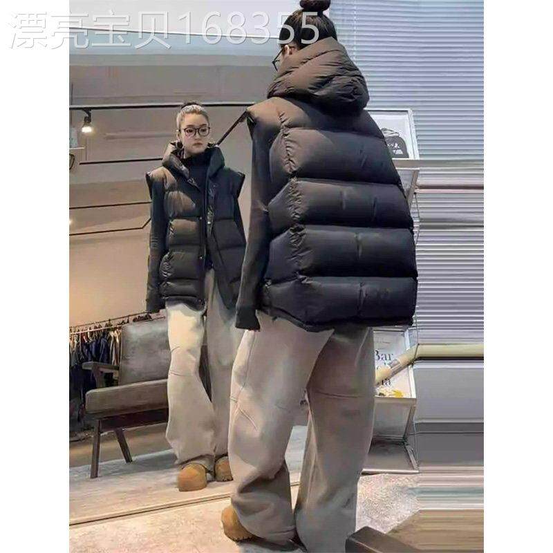 黑色连帽羽绒棉马甲女秋冬欧货宽松加厚保暖时尚百搭马夹外套上衣