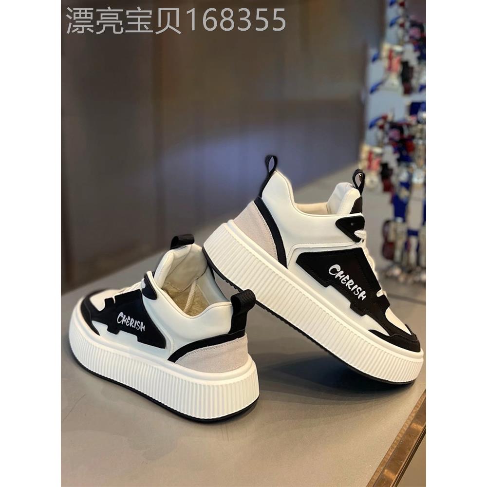 极简主义海王~简单的匹配风格！内增高男鞋是舒适，多功能，休闲
