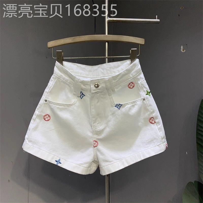 白色牛仔短裤女2026夏季新款高腰a字显瘦时尚百搭休闲阔腿热裤潮