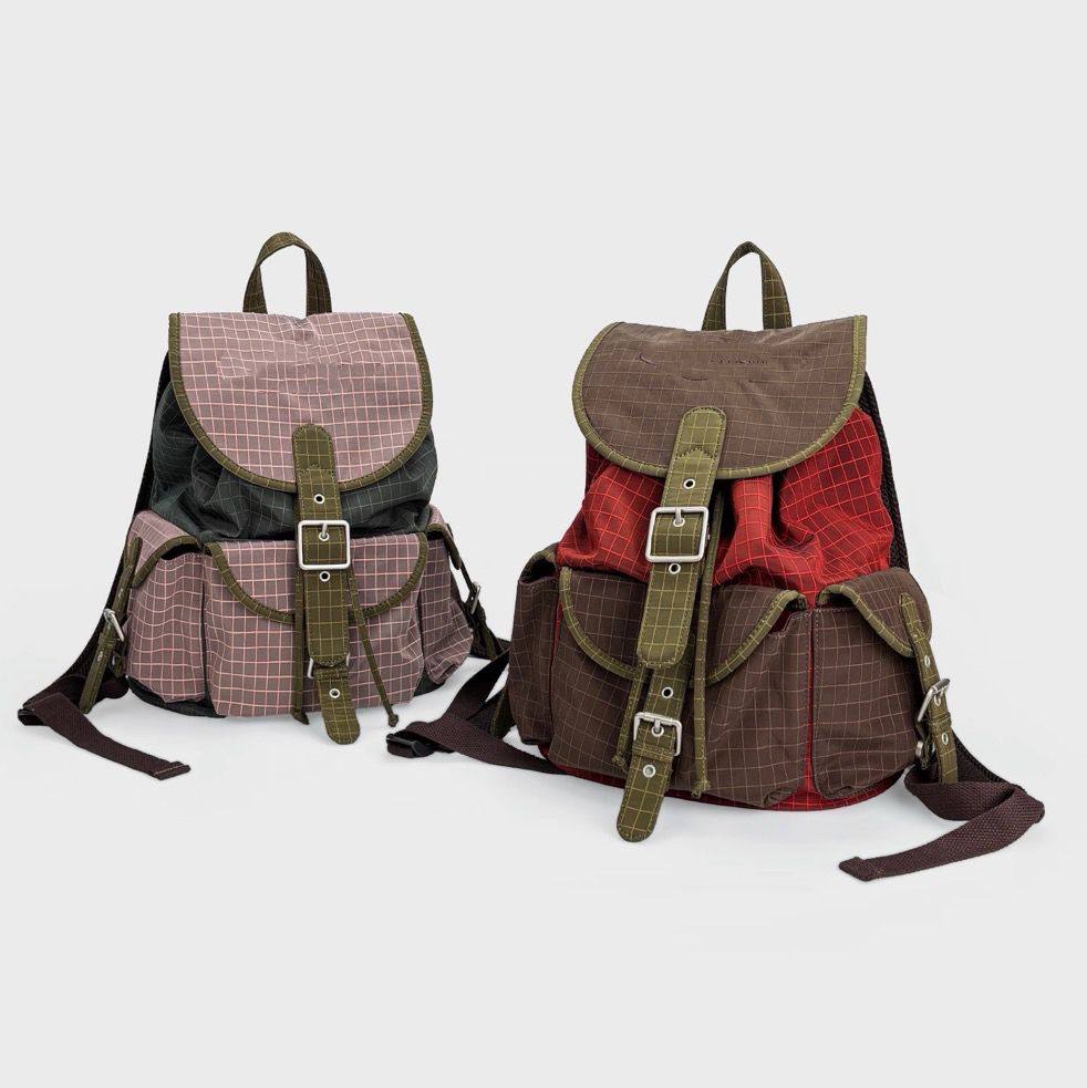 超火外出旅游双肩包女2025新款时尚高颜值轻便女士背包小众防水大