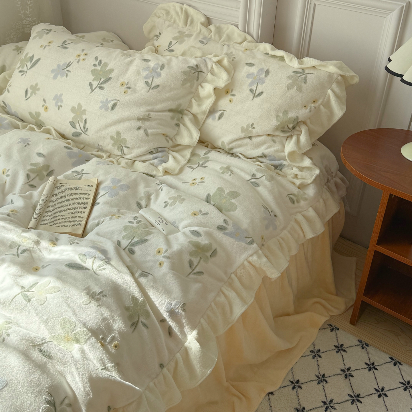 梨梦 复古碎花秋冬保暖牛奶绒四件套床单被套珊瑚绒床裙床上用品