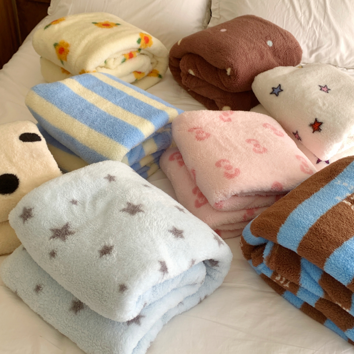 梨梦 ins可爱条纹秋冬牛奶绒毛毯沙发盖毯子摇粒绒办公室午睡披肩