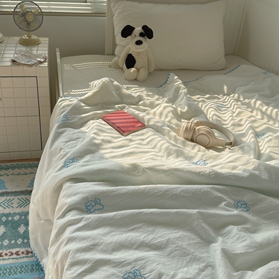 梨梦 可爱夏凉被夏季空调被薄被子单双人被芯可机洗