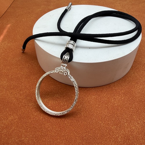 30克熊猫金币边框直径32mm 吊坠镶嵌包边