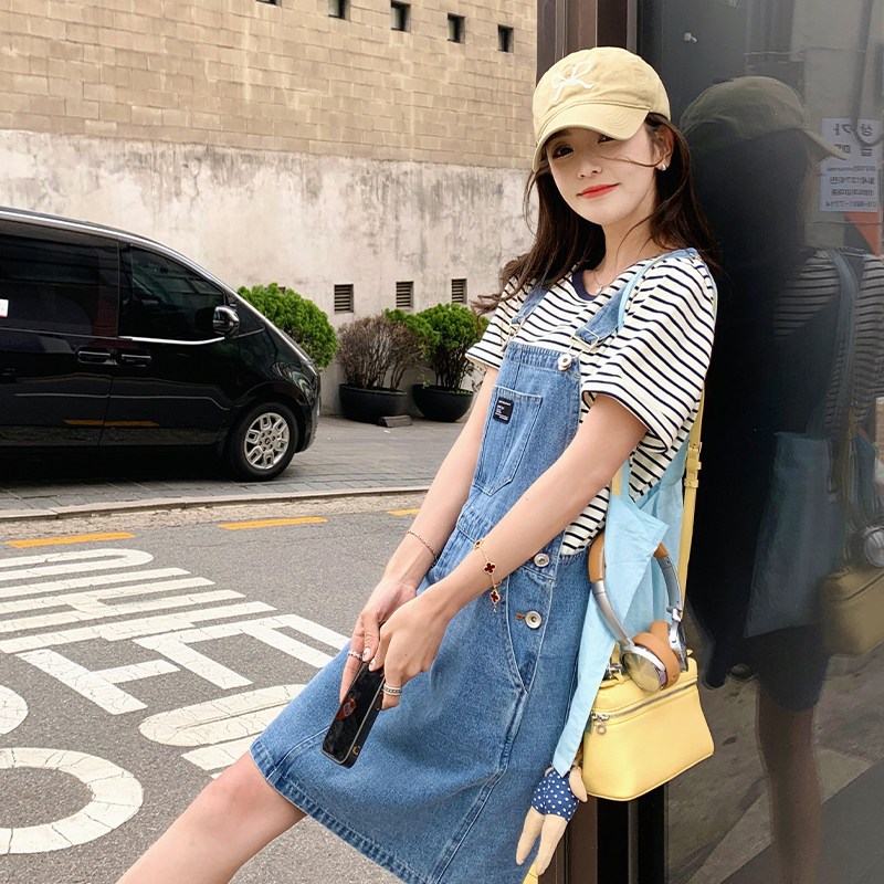 韩版俏皮减龄牛仔背带短裙套装女2025夏季新款显瘦条纹T恤两件套,女装运动套装,浙宝285（原212）
