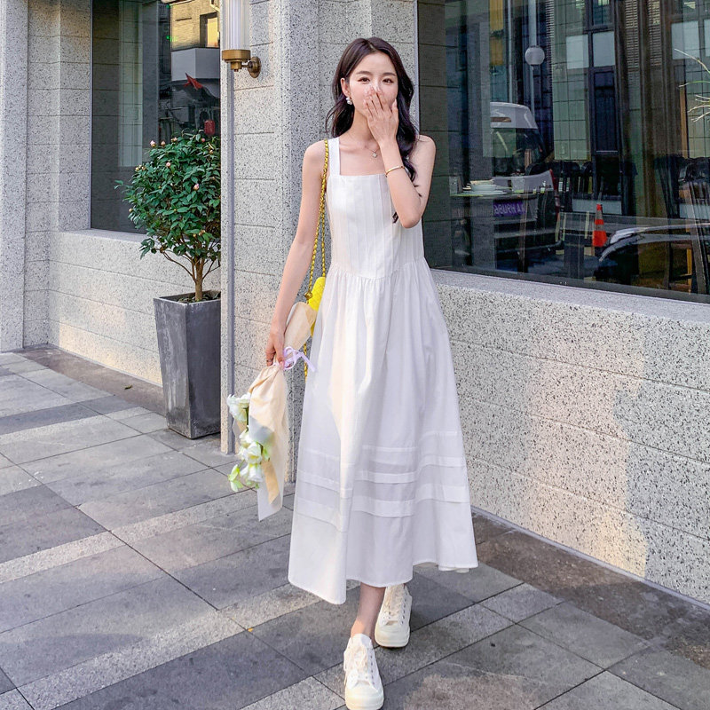 吊带连衣裙子女夏季收腰显瘦甜辣初恋茶歇法式海边度假小个子,女装连衣裙,浙宝285（原212）