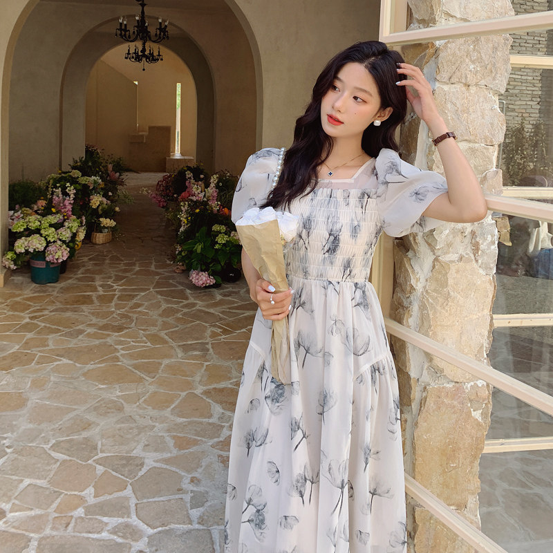 法式复古方领碎花连衣裙女2025夏新款高级感仙女气质网纱印花长裙,女装连衣裙,浙宝285（原212）