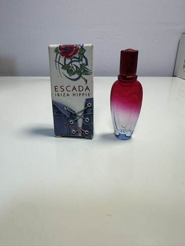 Escada Ibiza Hippie 爱斯卡达 伊维萨嬉皮士女士小Q淡香4ml