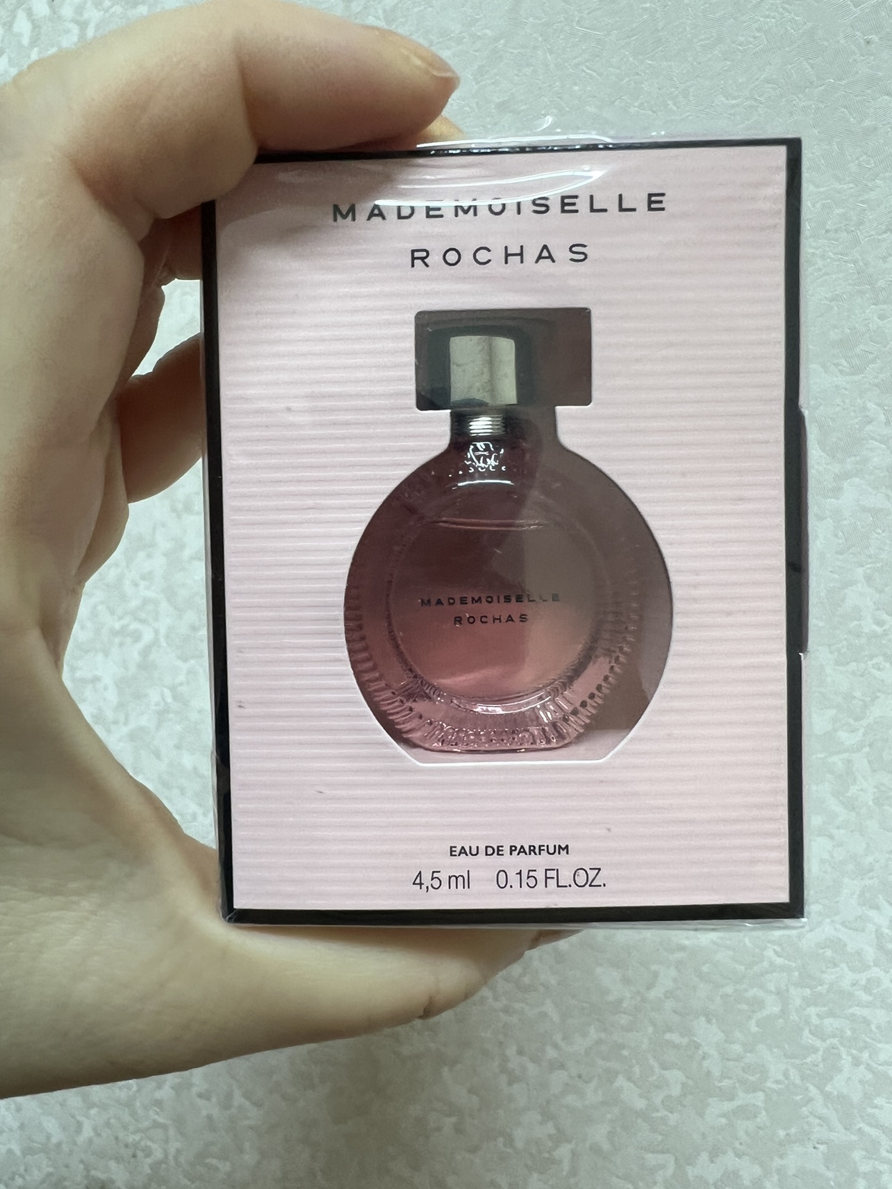 【鄙视假货】Rochas Mademoiselle 罗莎小姐女香4.5ml