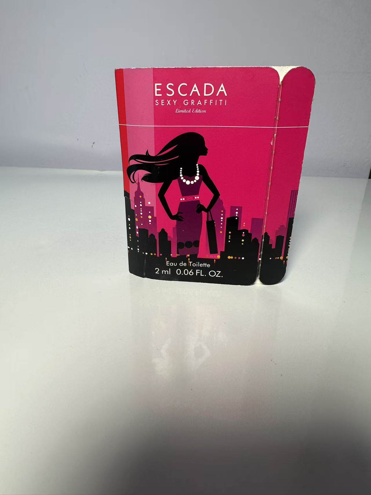 Escada Sexy Graffiti 爱斯卡达 性感涂鸦女士试管香水2ml