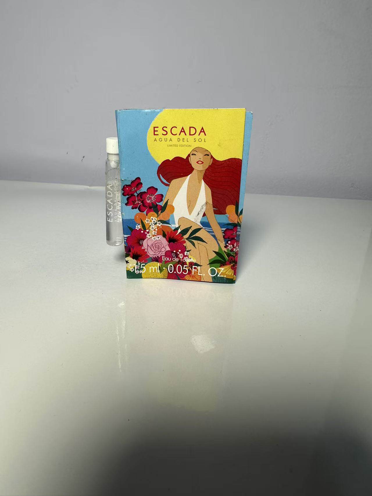 Escada Agua Del Sol 艾斯卡达阳光之水女士限量版试管香水1.5ml