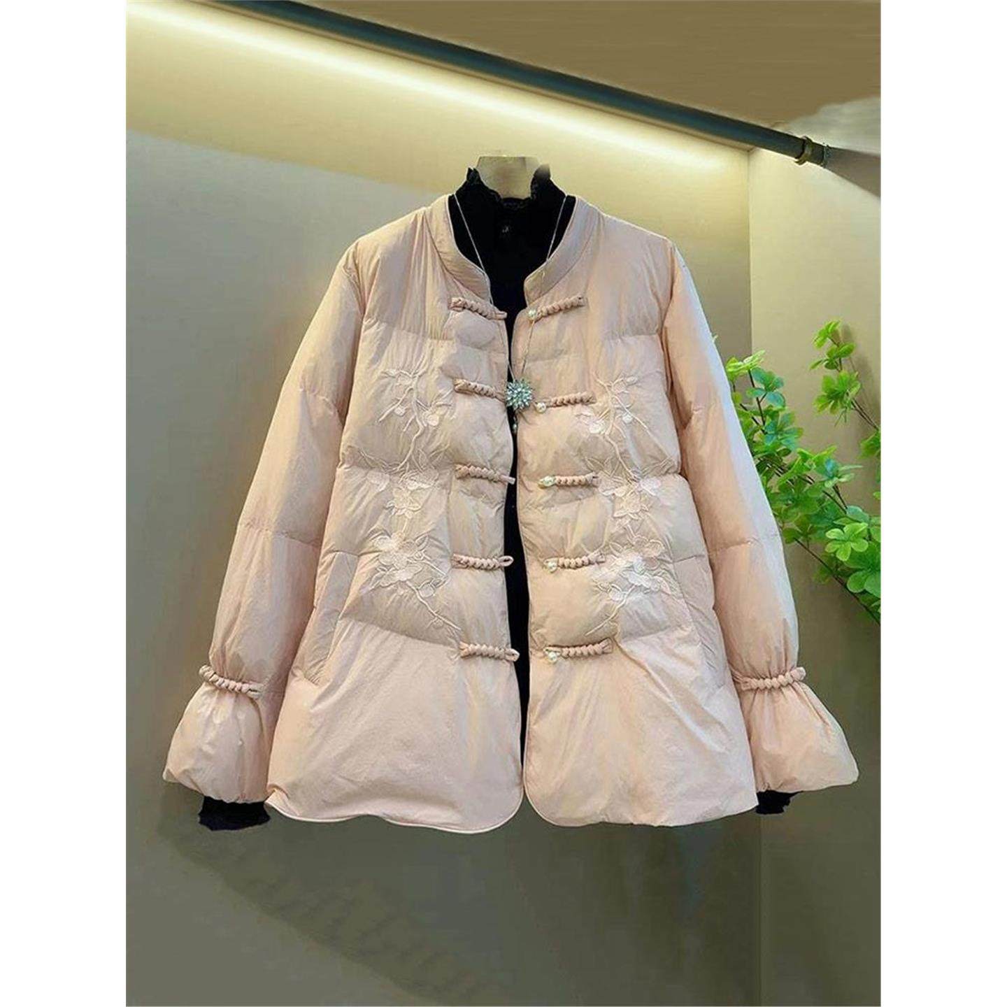 胖MM加肥立领盘扣刺绣花朵棉服大码女装法式新中式冬季款百搭外套