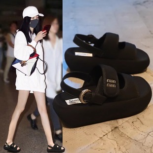 时尚 2025新款 爆款 高级感黑色沙滩罗马鞋 女款 香港厚底凉鞋 夏季