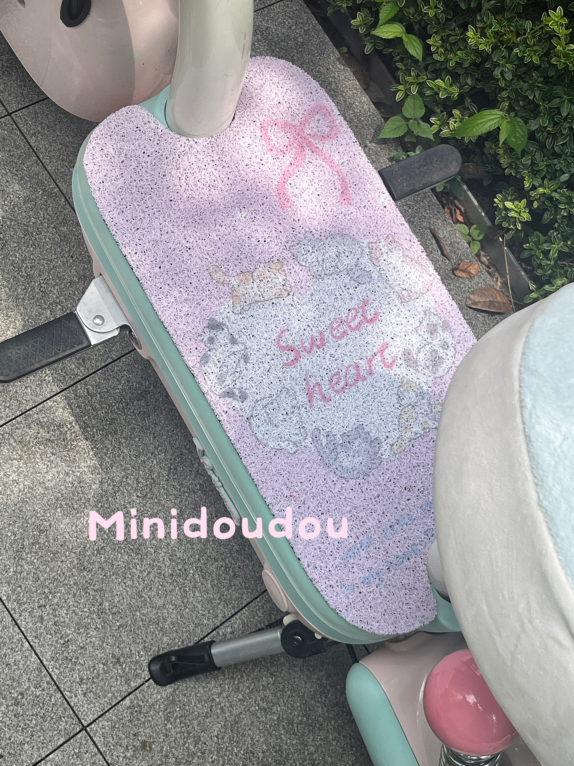 适用于雅迪C15-H电动车脚垫电瓶车防水防雨丝圈脚踏垫踏板皮脚踩