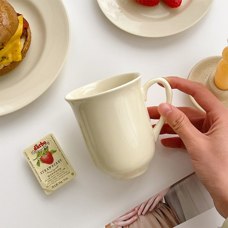穆尼 ins风简约奶黄色马克杯复古牛奶早餐杯咖啡杯家用陶瓷水杯