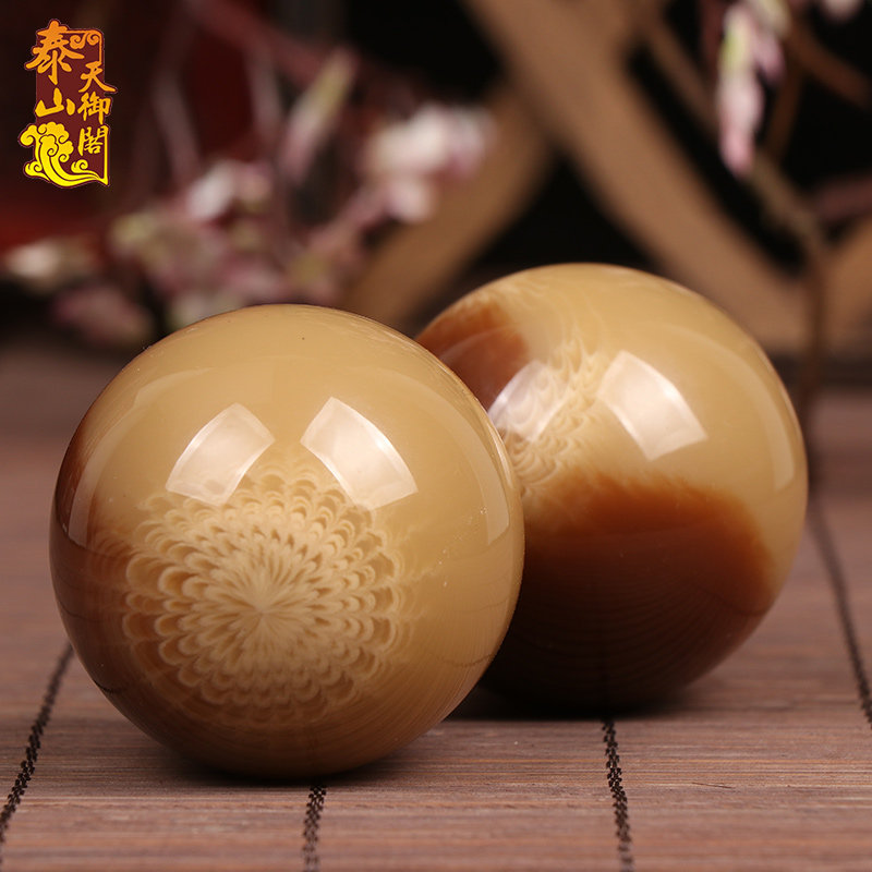 天御阁手球保健球实心老年人把玩手握按摩健身球一对树脂仿牦牛角