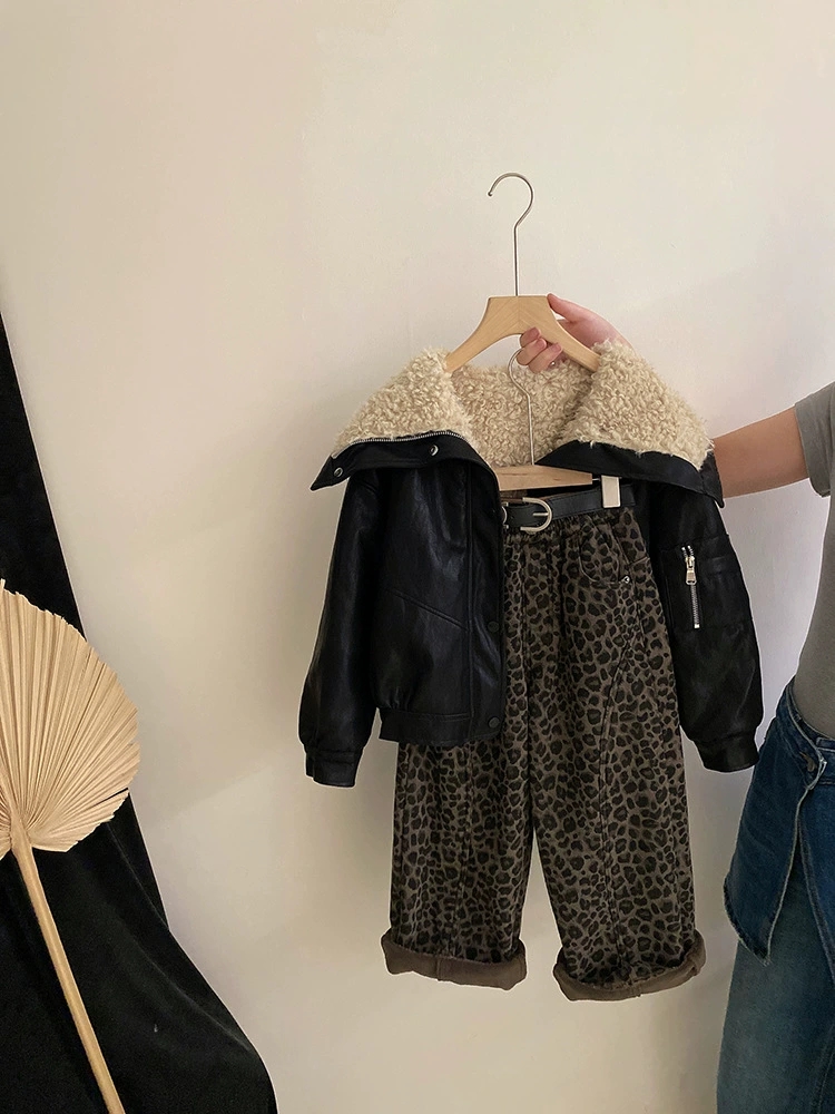 女童皮外套秋冬款2025新款儿童冬季加绒加厚女宝宝冬季一体绒皮衣