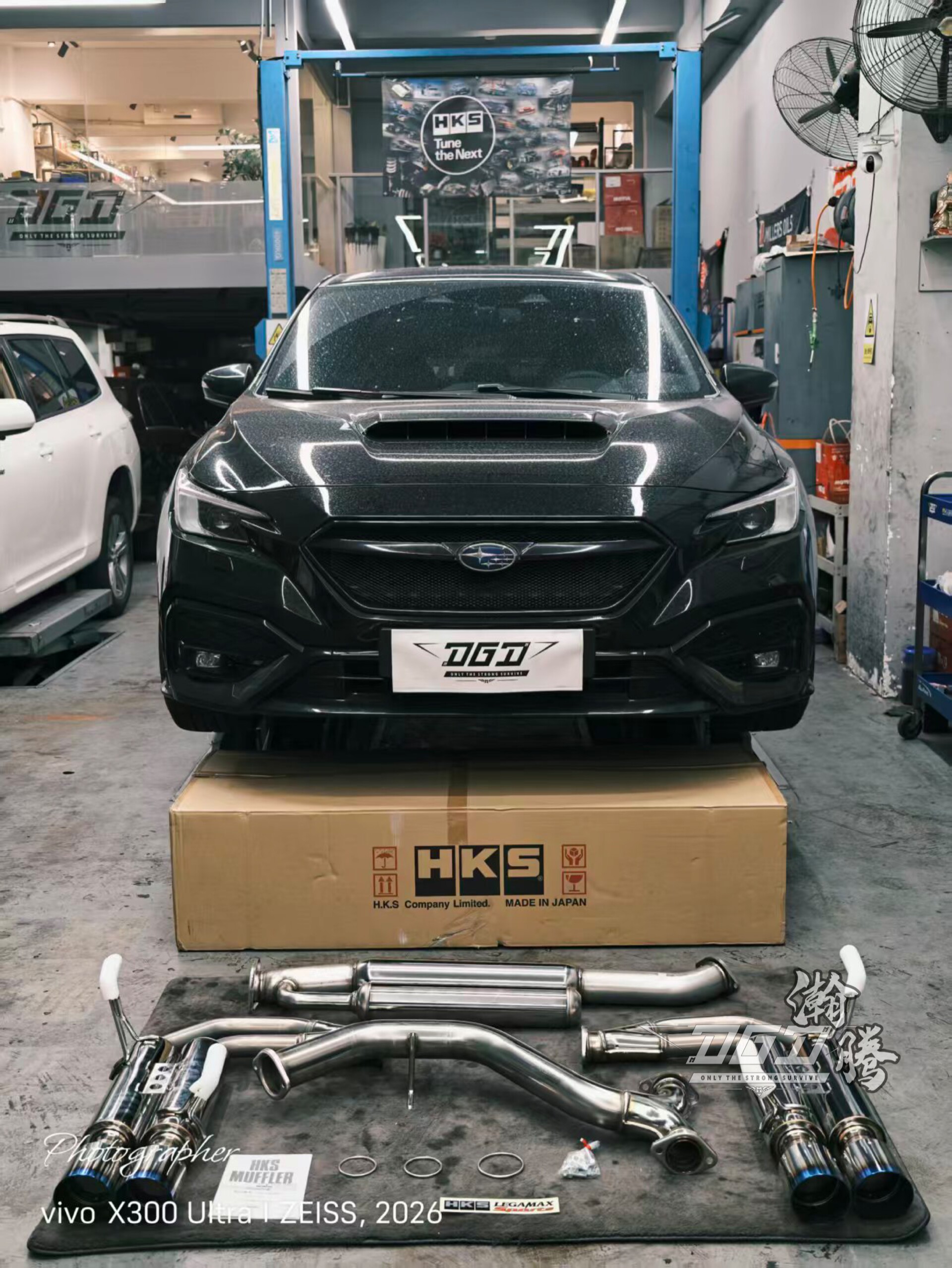 斯巴鲁WRX 2.4T日本HKS 中尾段双边四出排气