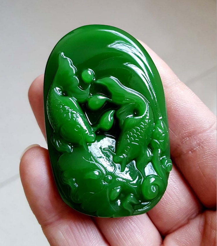 天然新疆和田玉籽料碧玉魚吊墜手把件 年年有余菠菜綠籽料細潤在類目 珠寶/鑽石/翡翠/黃金, 和田玉, 頸飾中 - 來自Buy2taobao.com提供專業的淘寶代購服務