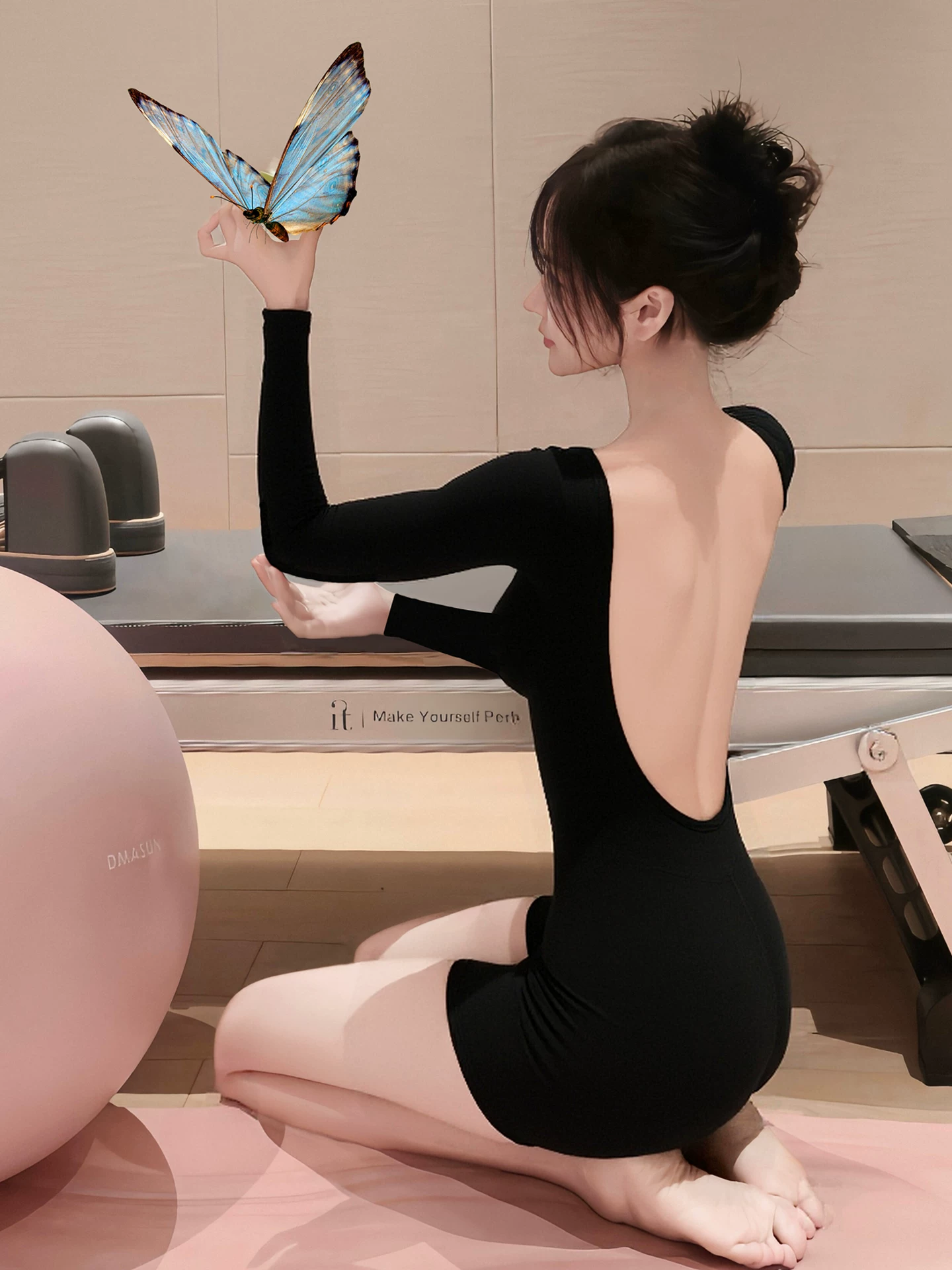 长袖连体瑜伽服女带胸垫连体衣普拉提训练服连体健身服秋运动短裤