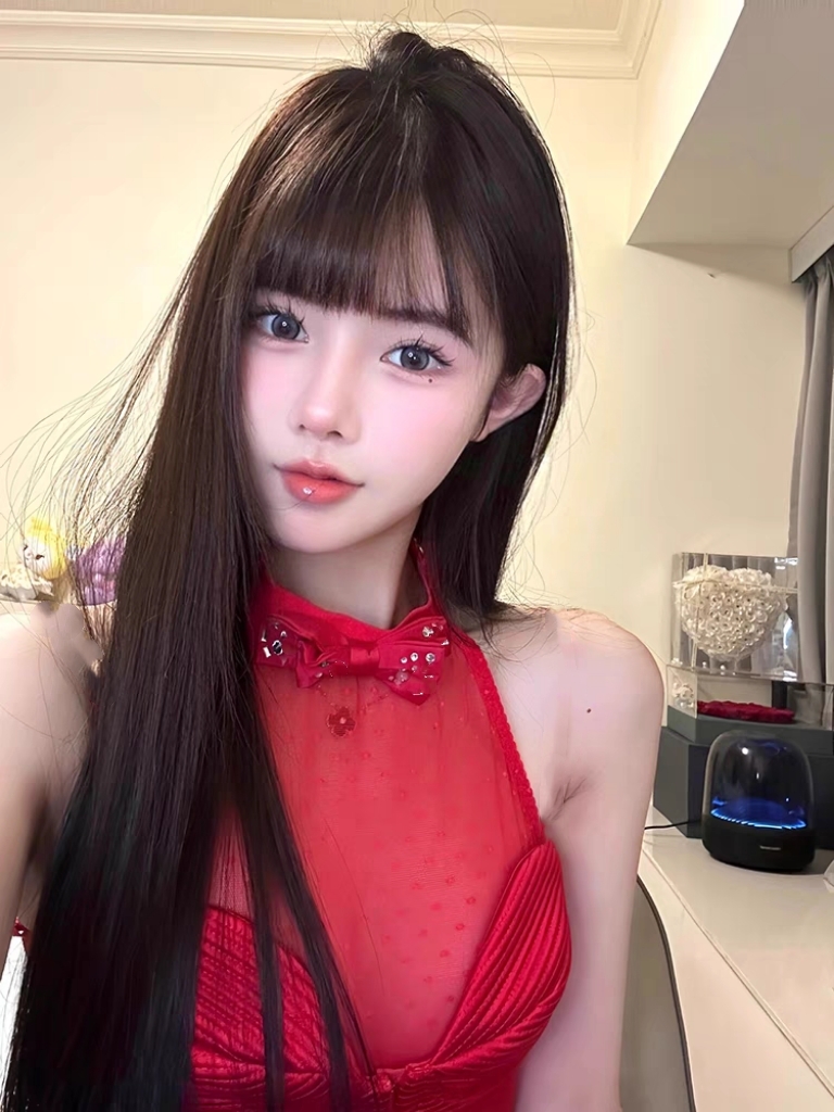 红玫瑰~蝴蝶结带钻挂脖纯欲吊带上衣鱼骨带胸垫内搭背心外穿女