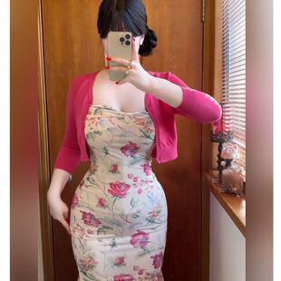 两件套轻熟复古花卉抹胸无袖连衣裙女春夏收腰显瘦度假包臀鱼尾裙