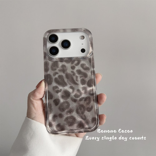 高级感银闪豹纹iPhone17手机壳