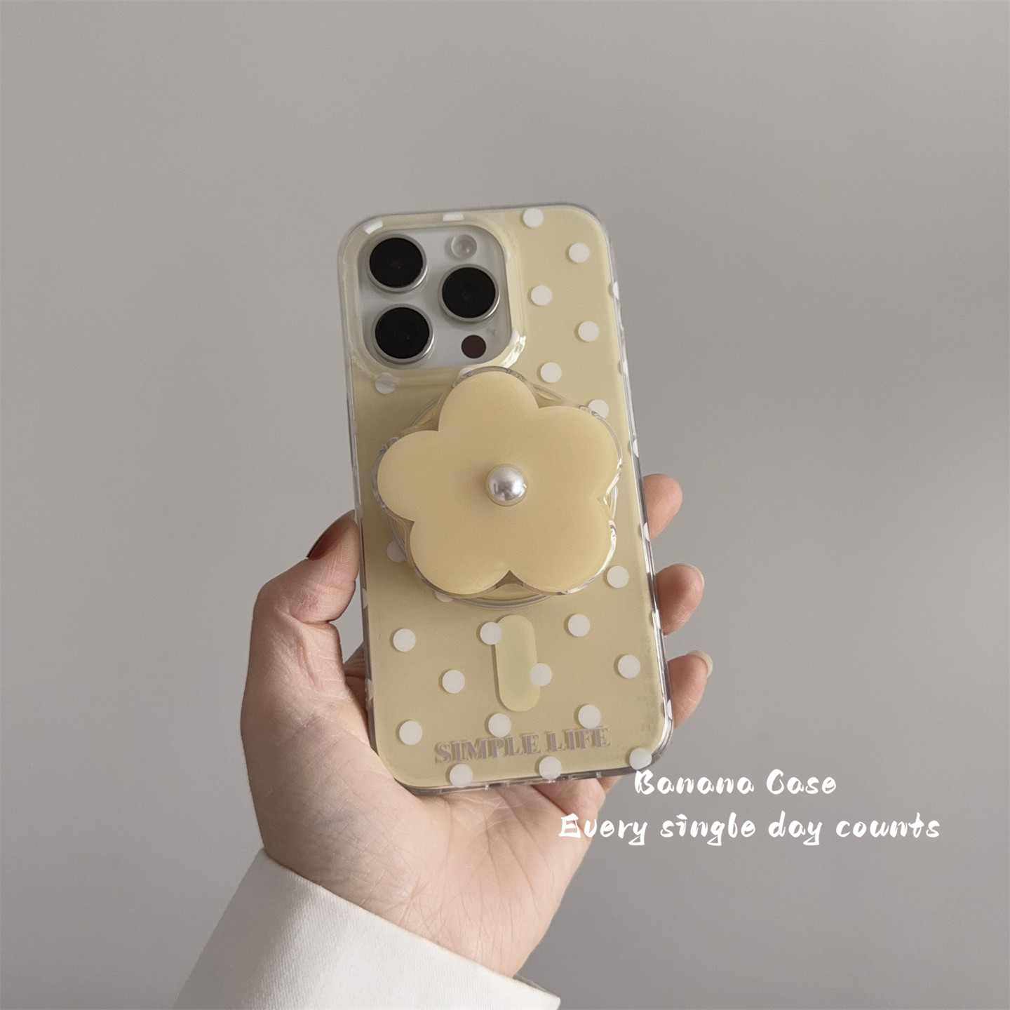 韩国ins小清新法式淡黄白色波点磁吸壳适用iphone16promax花朵珍珠支架15pro苹果17promax小众14防摔保护套13