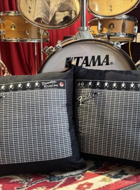 fender电吉他摇滚音箱抱枕复古电视机音箱创意家用抱枕加厚宝宝绒