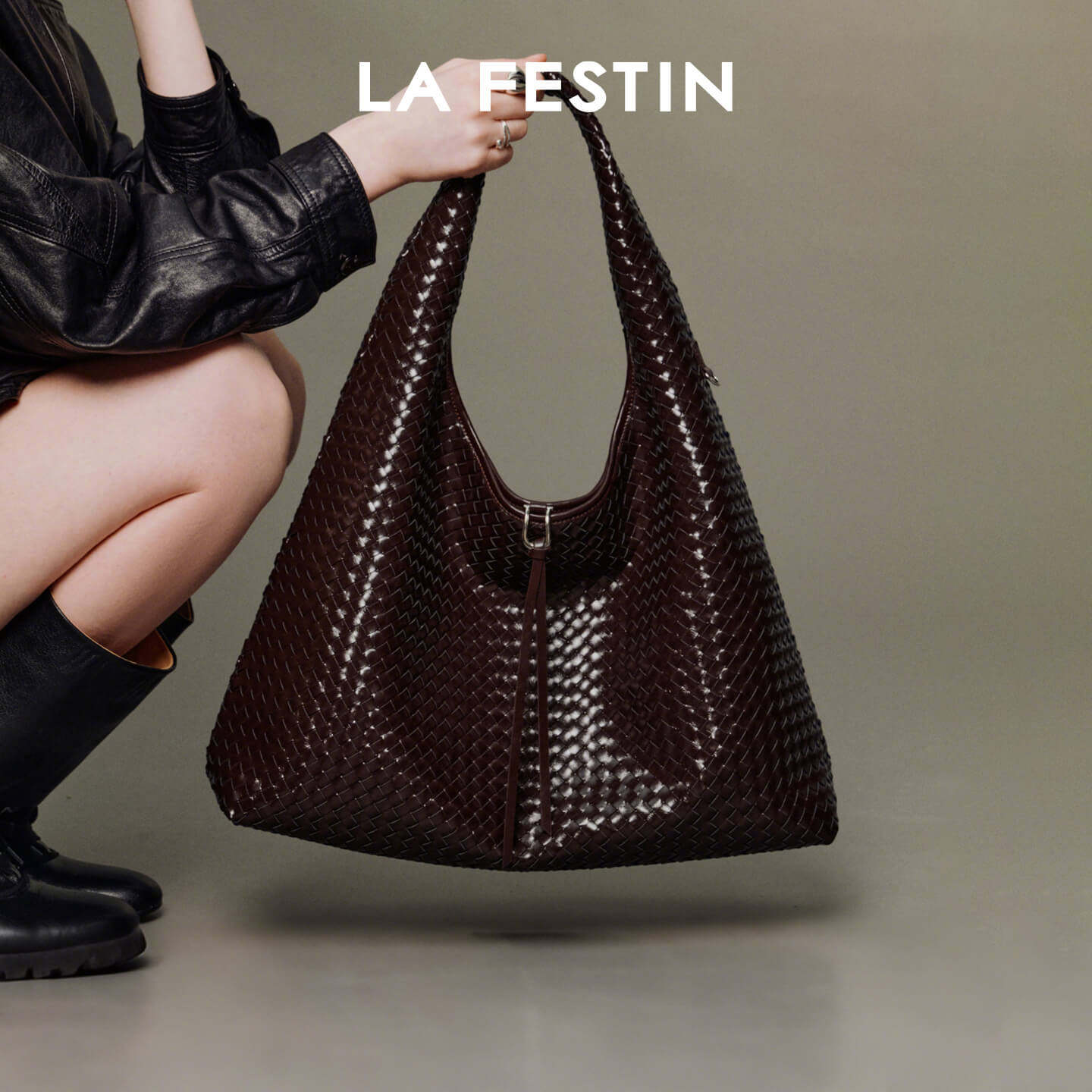 拉菲斯汀织织包2025新款秋冬大容量通勤单肩腋下包黑色编织手提包