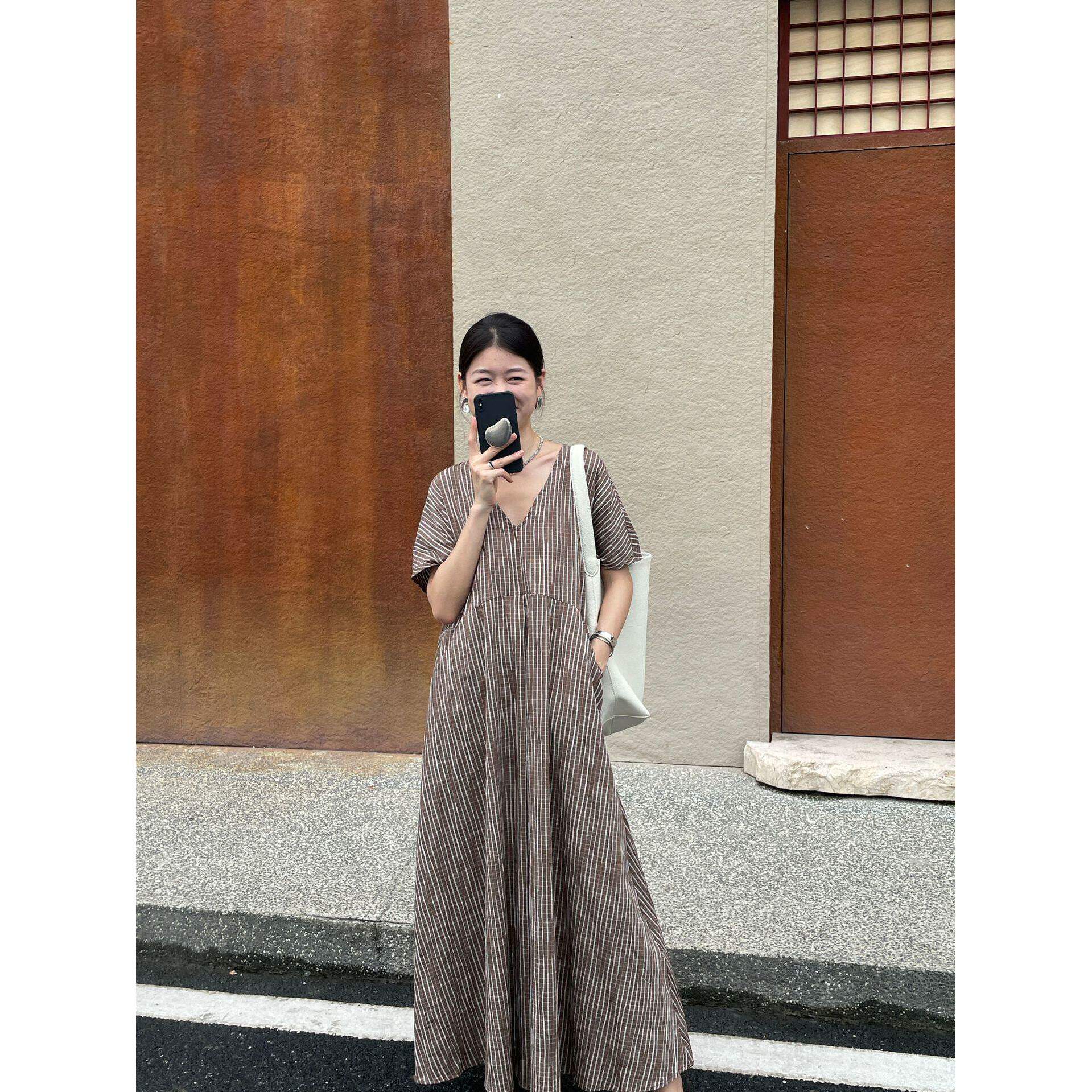 清仓现货女装清冷条纹A字裙