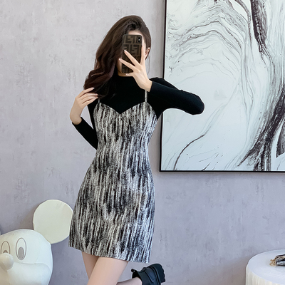 秋冬季法式小香风小个子打底配大衣印花水墨吊带连衣裙两件套装裙