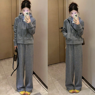 巨好看秋冬一整套女时尚 两件套潮 加绒保暖连帽卫衣外套休闲阔腿裤