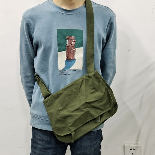 老式挎包军绿色单肩解放