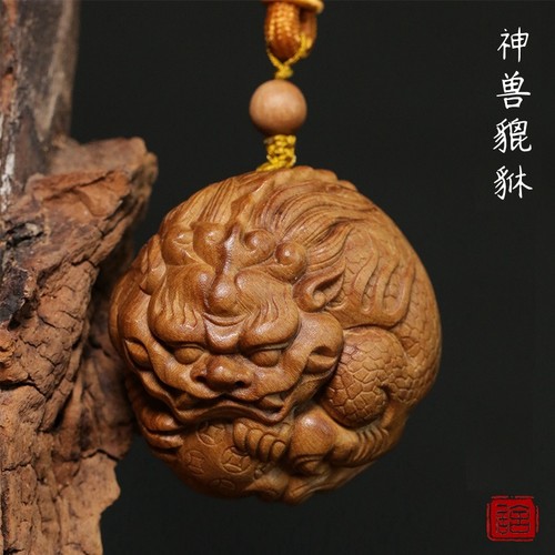 官检保真檀香木雕招财貔貅手把件