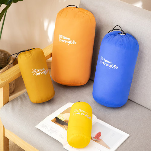 超薄丝滑面料，羽绒服收纳神器