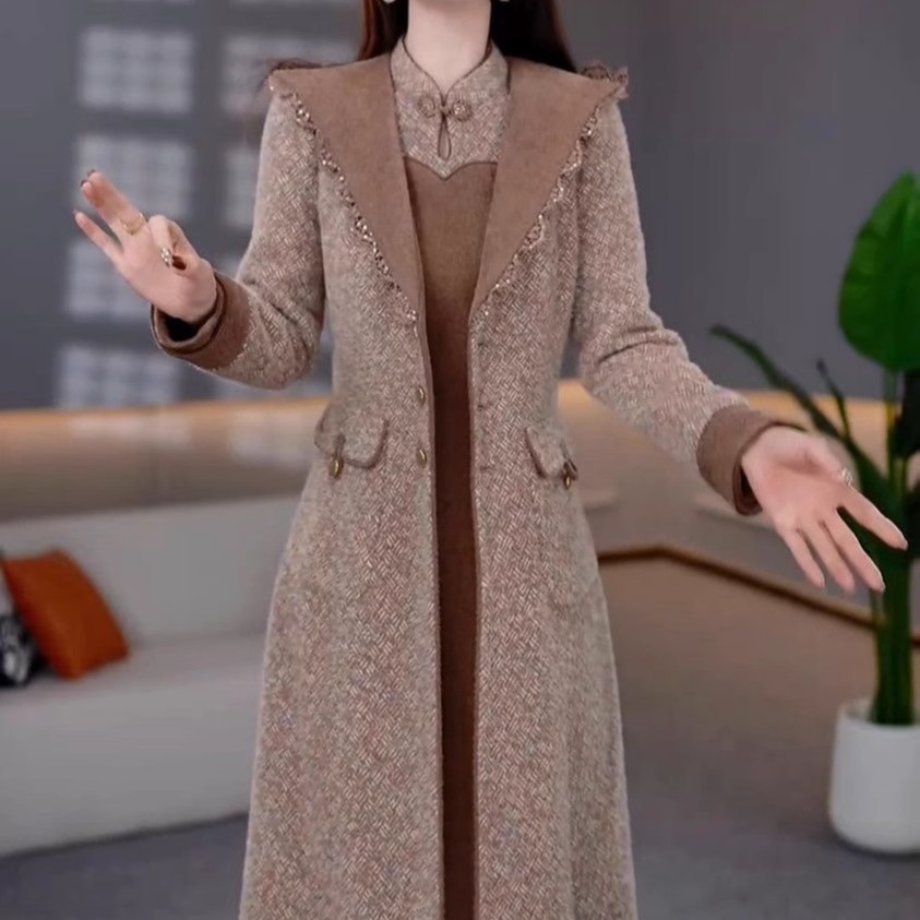 贵妃绒时尚新中式夹棉旗袍两件套