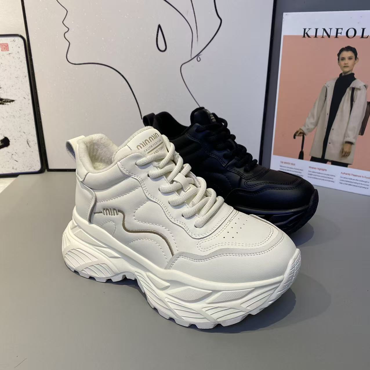 2025冬季新款女款真皮加棉保暖老爹鞋时尚百搭舒适防滑底老爹鞋