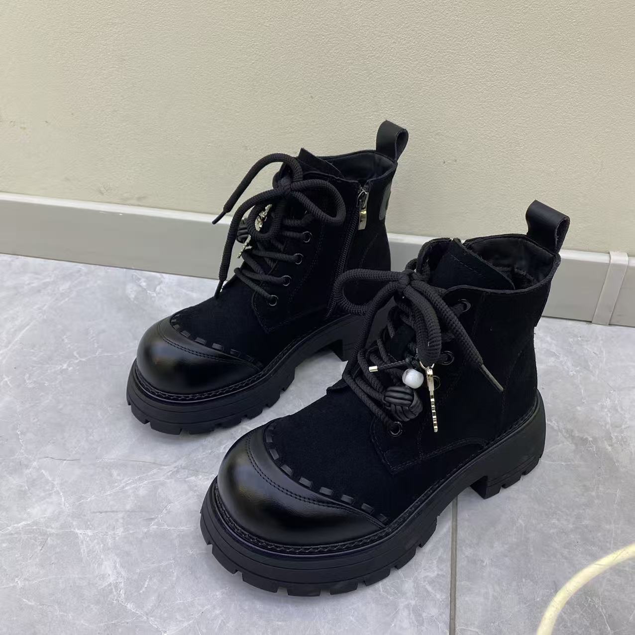 冬季女款新品磨砂牛皮加棉马丁短靴系带短靴保暖防滑底时尚女鞋