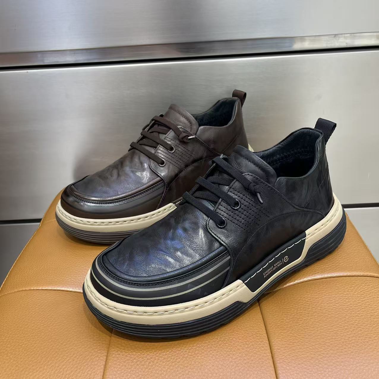 第六感男款冬季新款纯皮加棉系带潮流男鞋时尚舒适百搭保暖防滑底