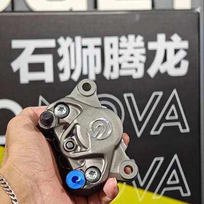 CFMOTO春风700clxsport版后卡钳