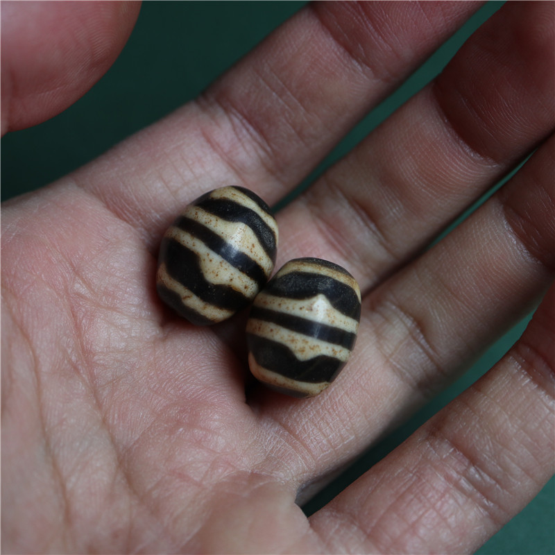 〓包老〓西藏民手工混合材质料器水纹达洛天珠精挑一对配珠腰珠